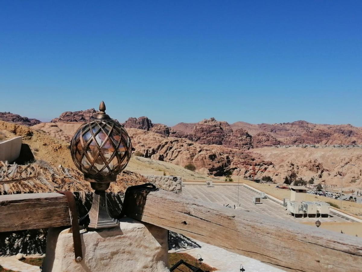 Infinity Lodge Wadi Musa Eksteriør bilde